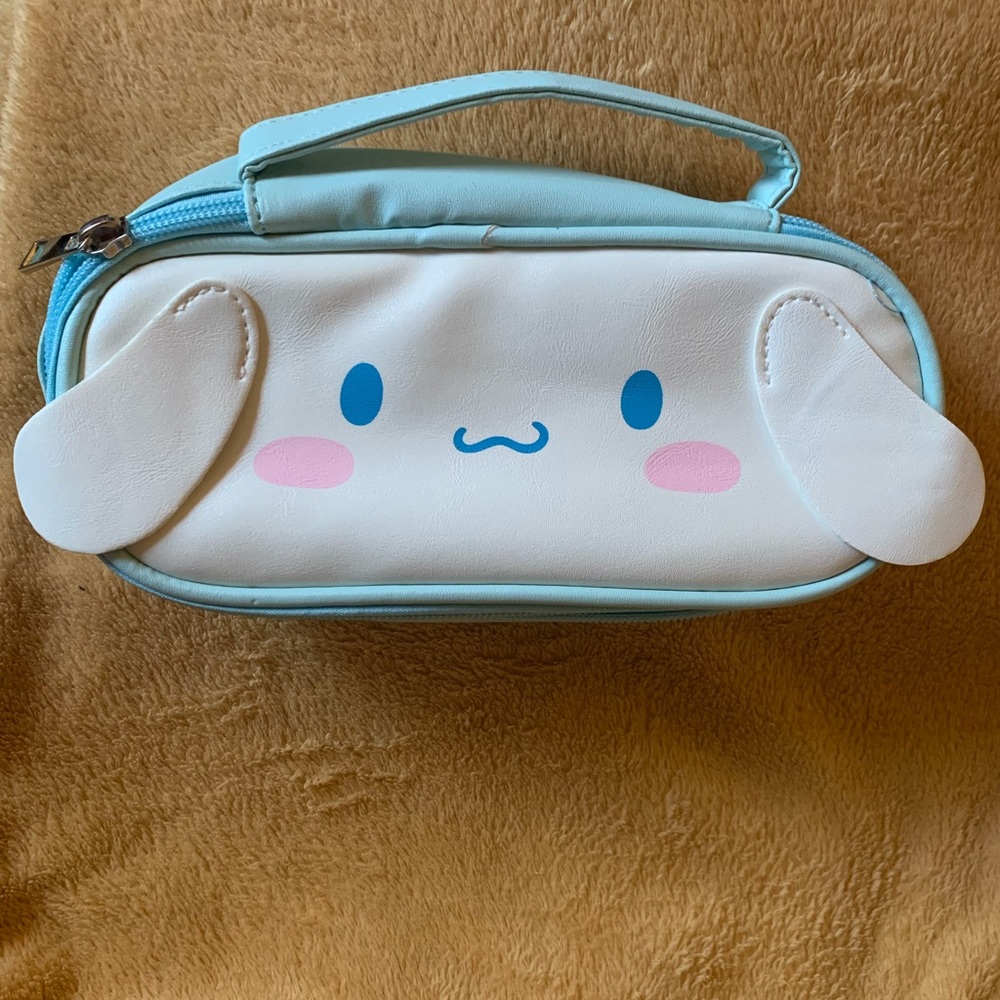 SANRIO CINNAMON ROLL PENCIL CASE ..